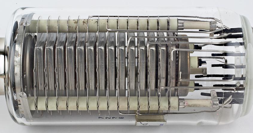 E.M.I. Experimental 14-stage photomultiplier Type G26G2-15