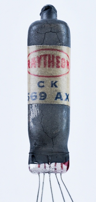 Raytheon CK569AX Subminiature Pentode