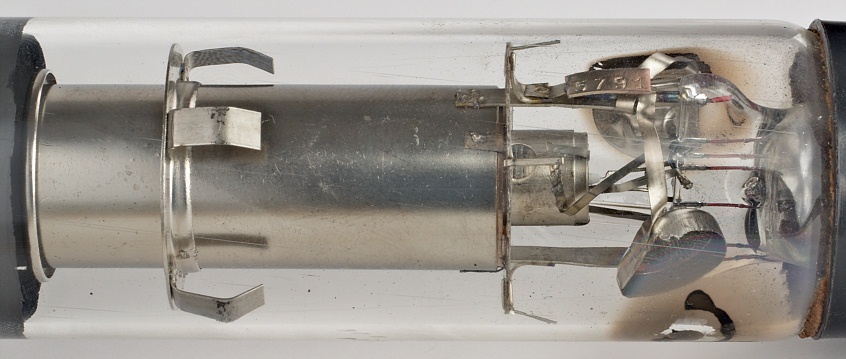 G.E.C. Developmental Monoscope
