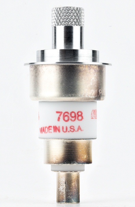 EIMAC 7698 UHF Planar Triode