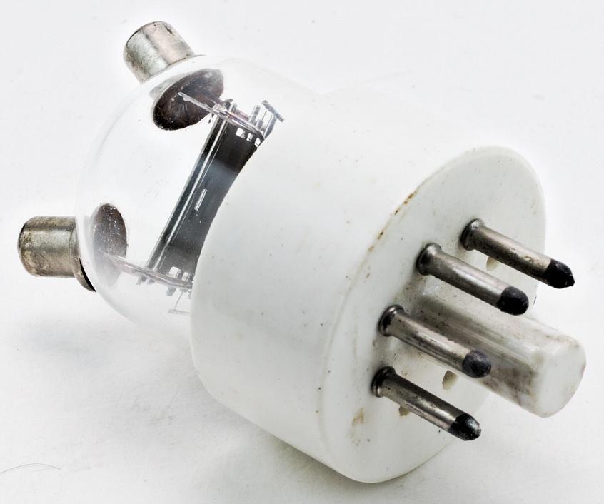 Hytron HY615 Power VHF Triode