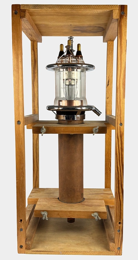 EEV BW153 Water Cooled Transmitting Triode = CV2872