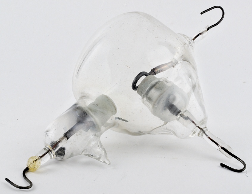 Tube or lamp, function unknown