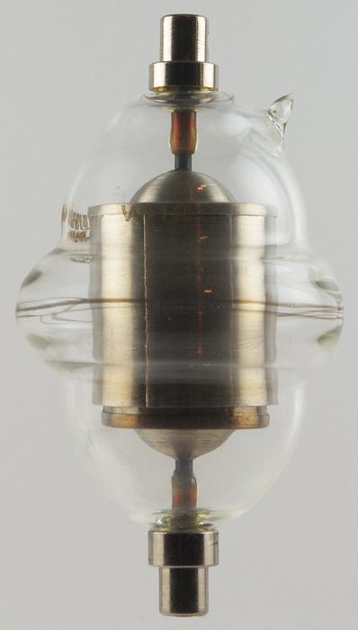 Jennings Radio Type W-Walnut Fixed Vacuum Capacitor